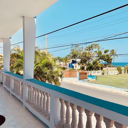 Coastal Express Inn & Suites #1 At 681 Ocean Drive Islote المظهر الخارجي الصورة